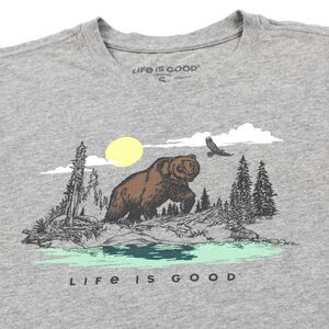 Life Is Good SS Shirt Crusher Tee Grizzly Bear Forest Lake Size Small‎ Mens